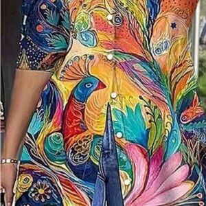 Unique never worn MAXI LENGH Colorful Abstract Button-Up Shirt